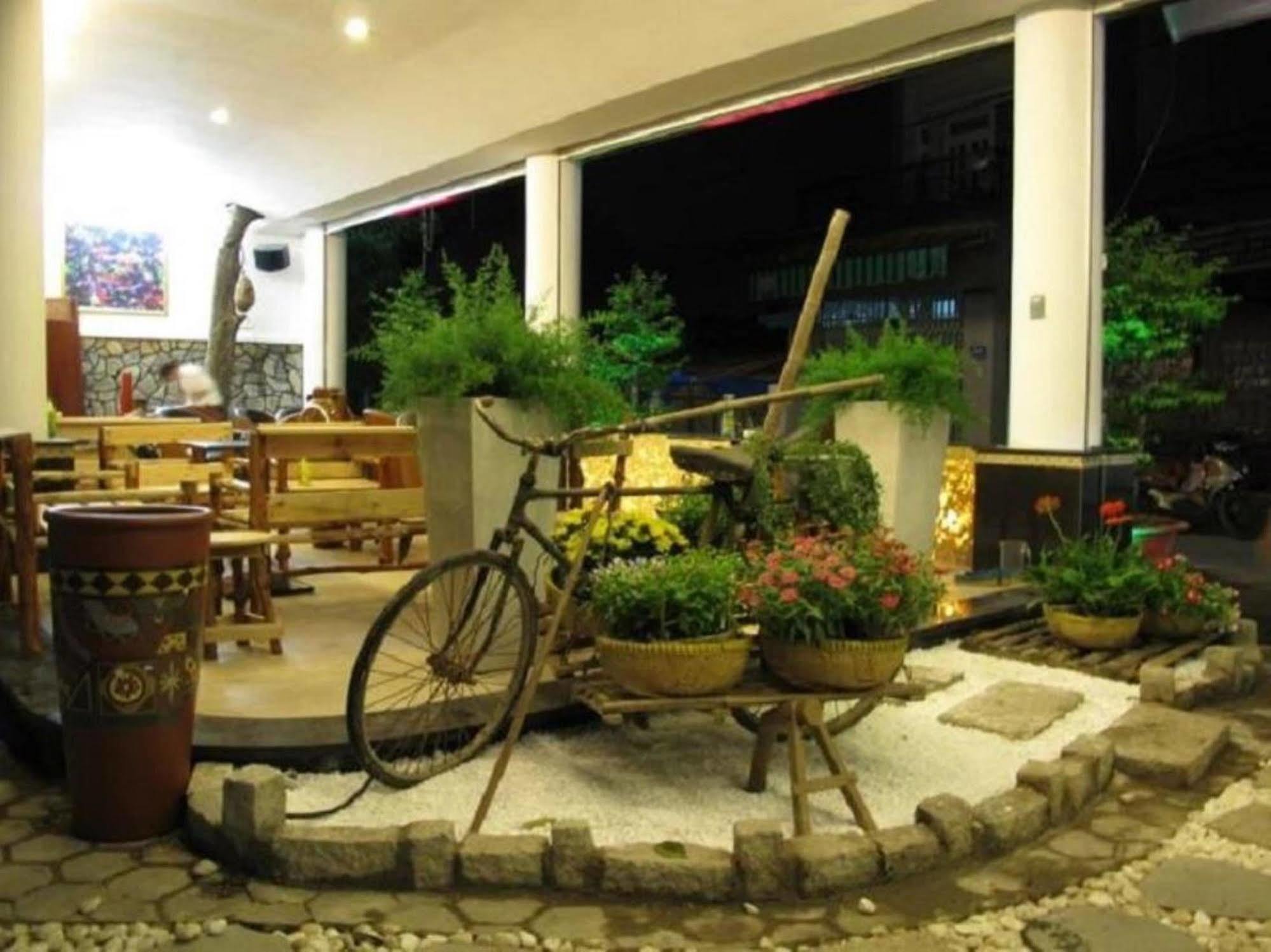 Pylos Hotel Ho-Chi-Minh-Stadt Exterior foto